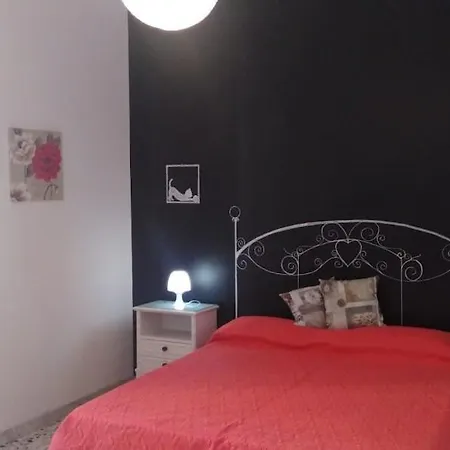 Apartment Charming - 5 Minutes From St Peter, Rom